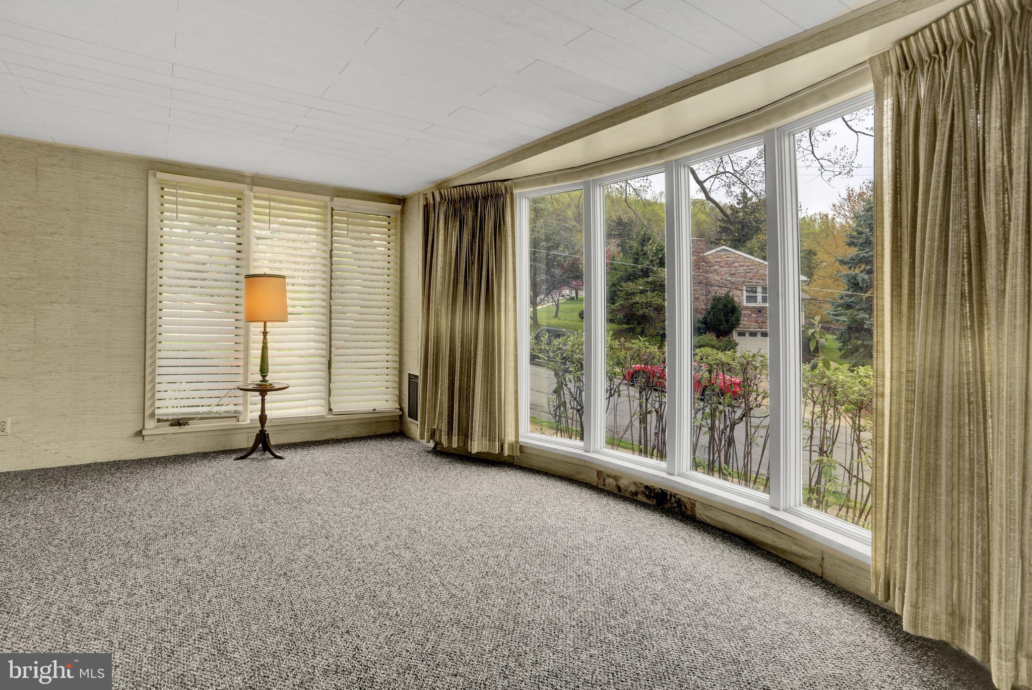 1300 Lorraine Road Reading, PA 19604 - Photo 7 of 28 Gallery Image 7
