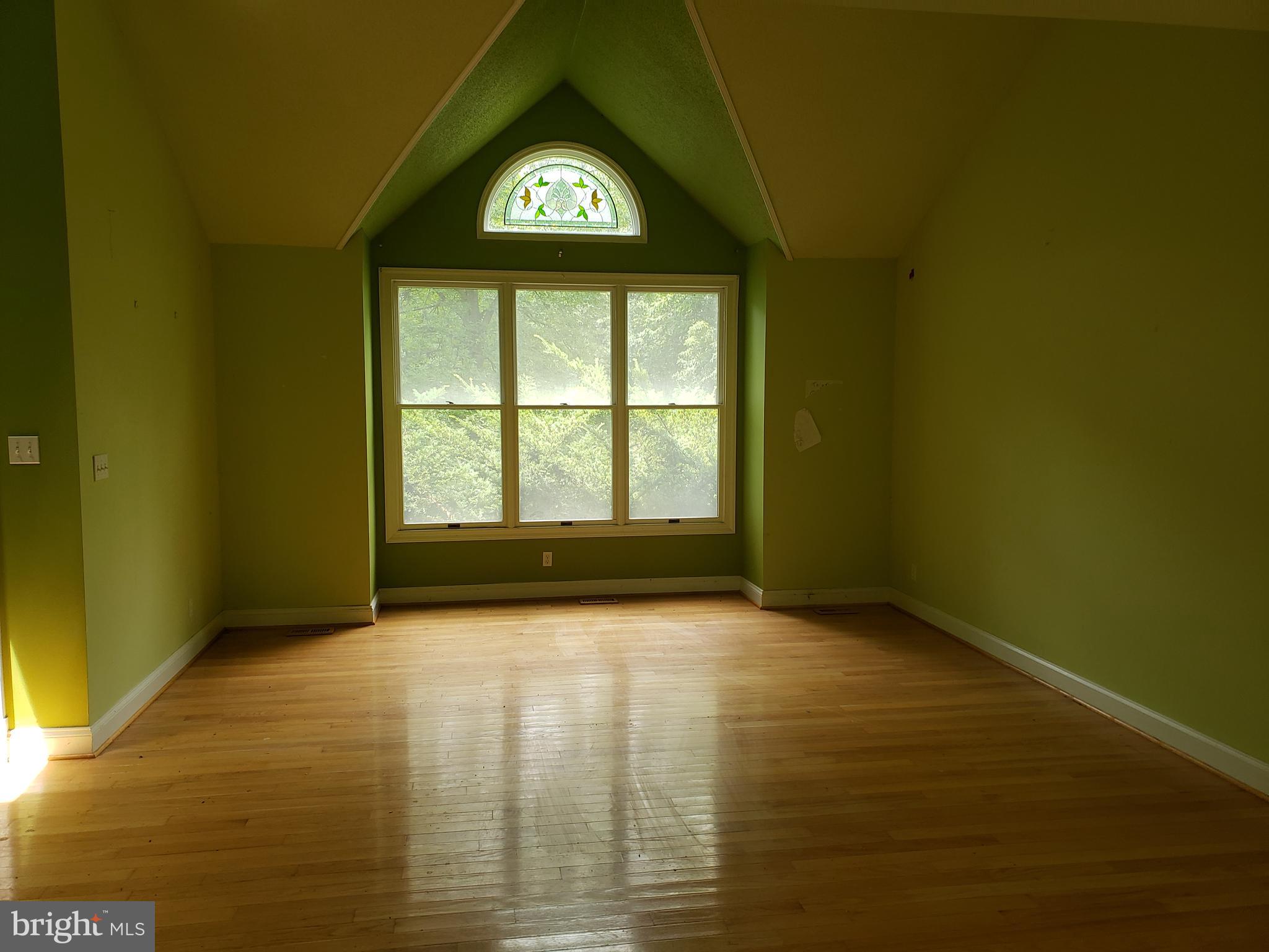 1303 Arnold Road Westminster, MD 21157 - Photo 13 of 53 LIVING ROOM