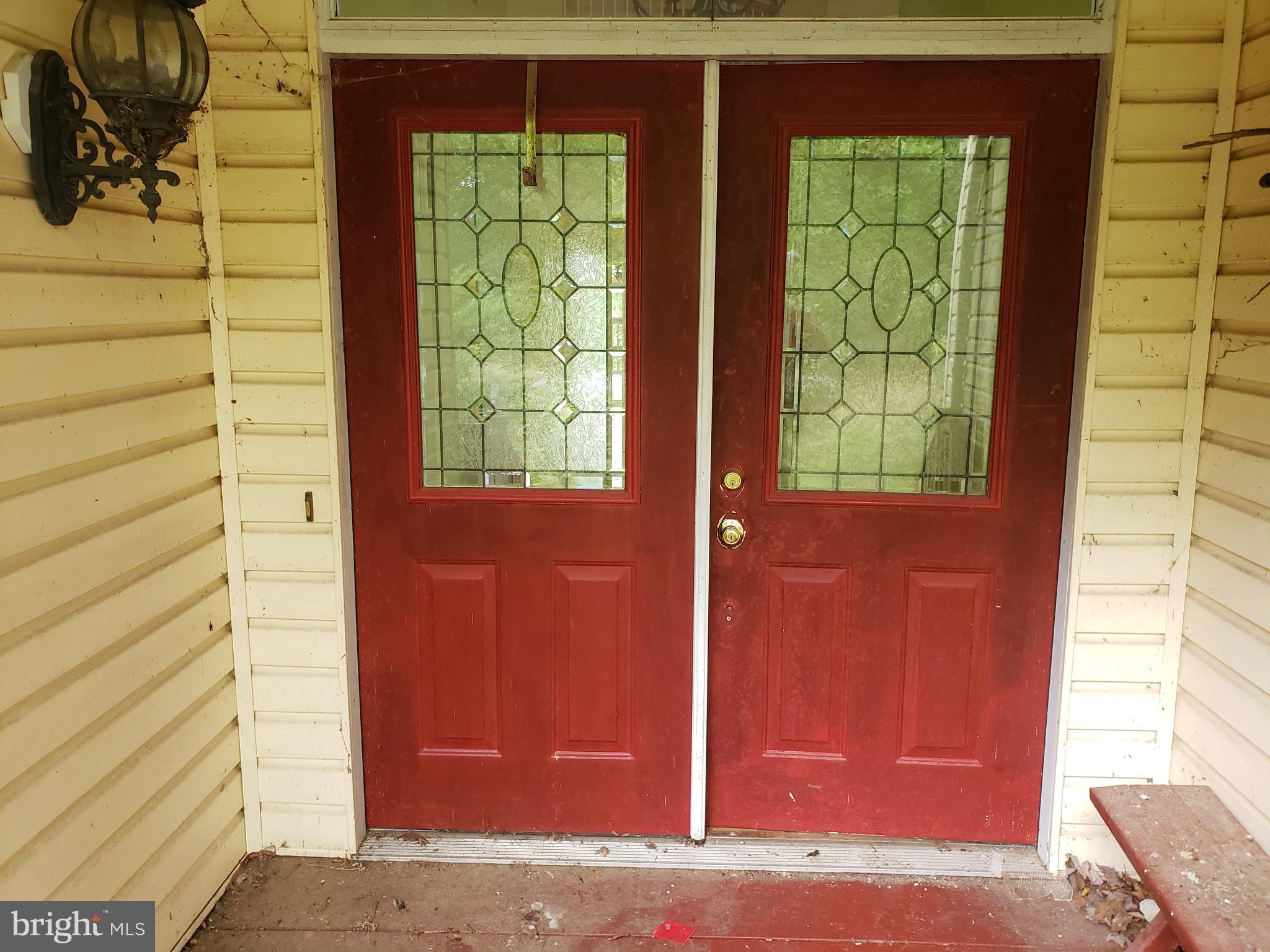 1303 Arnold Road Westminster, MD 21157 - Photo 10 of 53 FRONT ENTRY