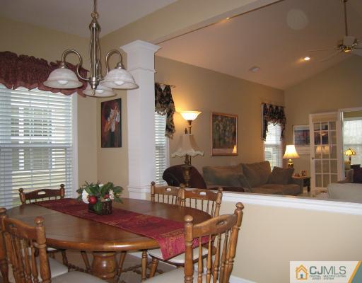 373 Windfall Lane Somerset, NJ 08873 - Photo 7 of 10