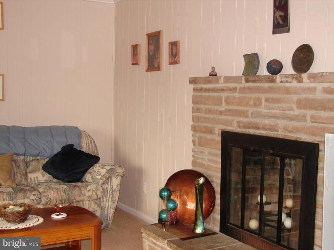 729 Nottingham Road Elkton, MD 21921 - Photo 4 of 30 Living Room #2