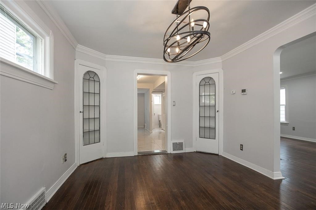 848 Beverly Road Cleveland Heights, OH 44121 - Photo 10 of 38 Gallery Image 10