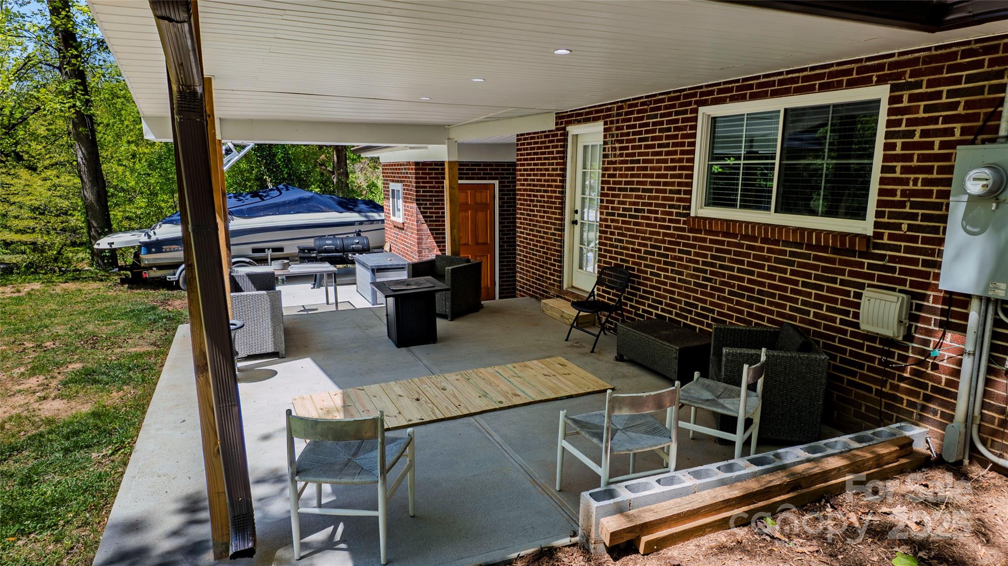 403 3rd Street Northwest Conover, NC 28613 - Photo 26 of 36 Gallery Image 26
