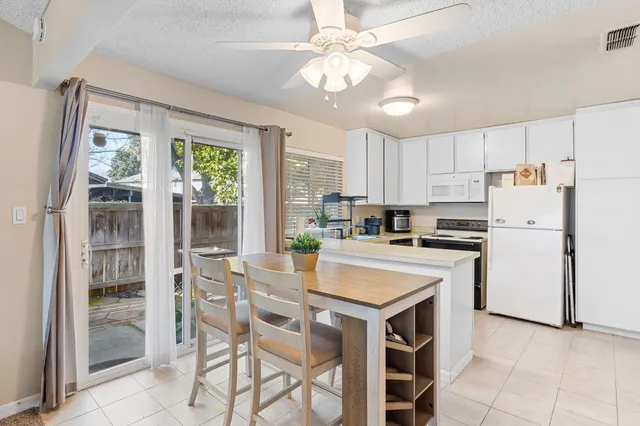 $265,000 | 8849 La Riviera Drive, Unit A, Sacramento, CA 95826