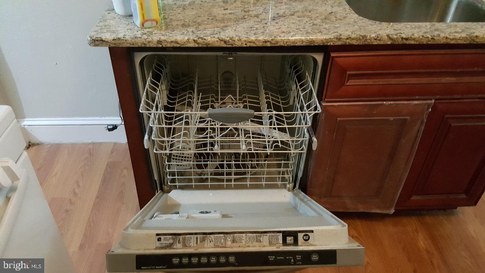 3915 Brandywine Street Philadelphia, PA 19104 - Photo 3 of 15