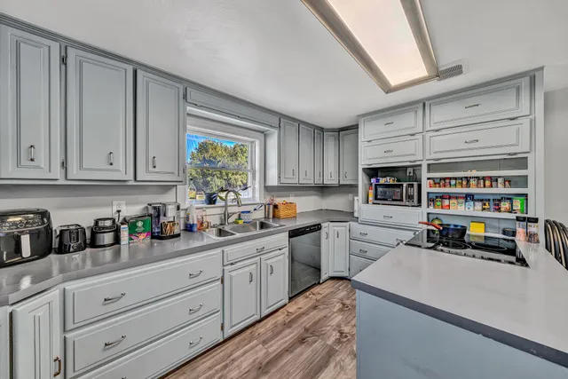 $224,900 | 1301 14th Street Southeast, Roanoke, VA 24013