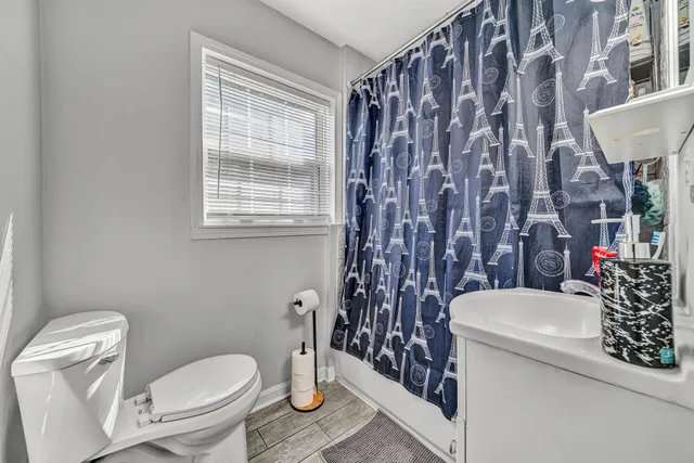 $224,900 | 1301 14th Street Southeast, Roanoke, VA 24013