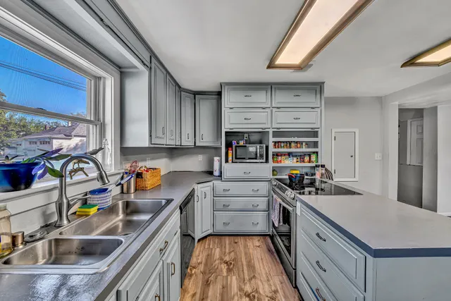 $224,900 | 1301 14th Street Southeast, Roanoke, VA 24013