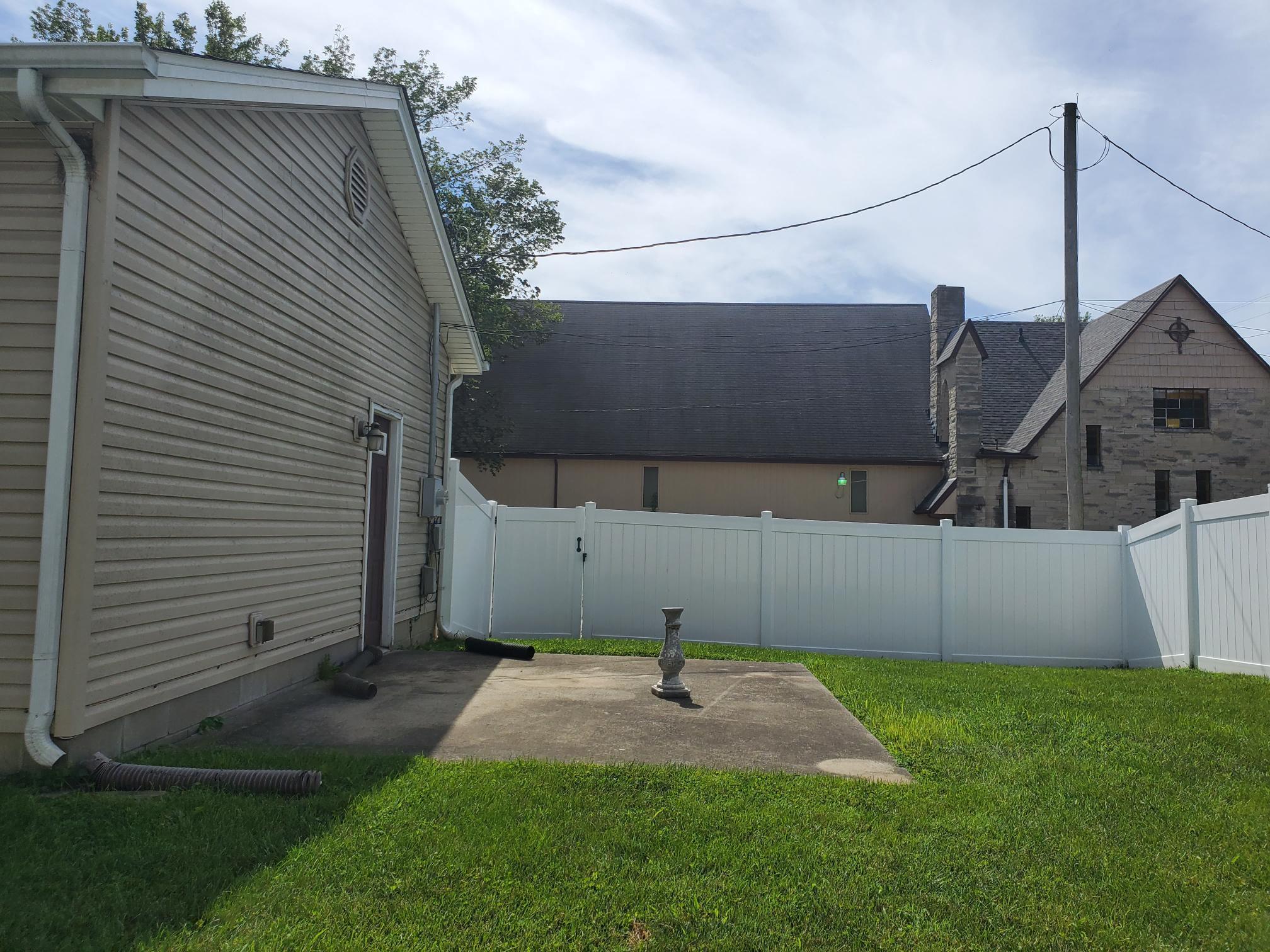 703 East 4th St Road Seymour, IN 47274 - Photo 11 of 51 Gallery Image 11