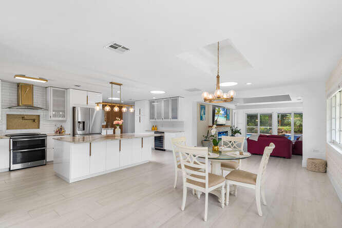 5516 Colbright Road Lake Worth, FL 33467 - Photo 3 of 40 5516 Colbright Rd-small-012-005-DSC7287-