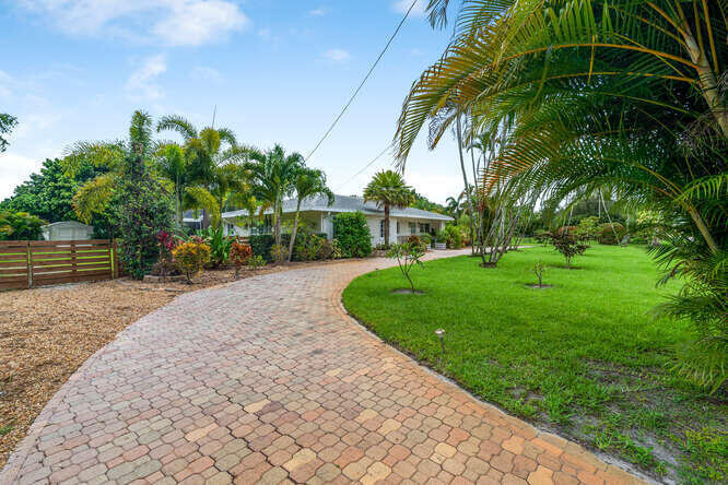 5516 Colbright Road Lake Worth, FL 33467 - Photo 39 of 40 5516 Colbright Rd-small-040-039-DSC7427-