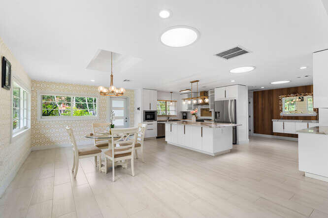 5516 Colbright Road Lake Worth, FL 33467 - Photo 4 of 40 5516 Colbright Rd-small-010-013-DSC7278-