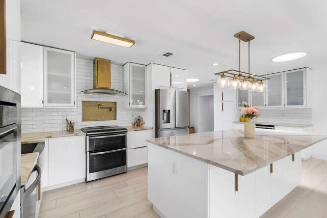5516 Colbright Road Lake Worth, FL 33467 - Photo 6 of 40 Kitchen