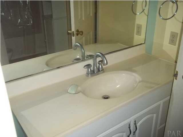 1285 West Kingsfield Road Cantonment, FL 32533 - Photo 10 of 10 Gallery Image 10