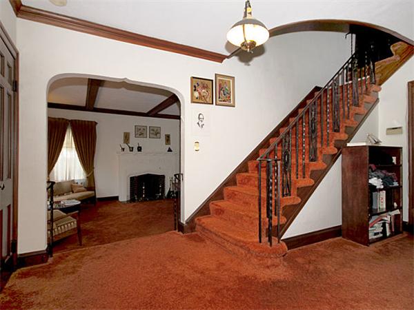 140 Clark Road Brookline, MA 02445 - Photo 3 of 16 Gallery Image 3