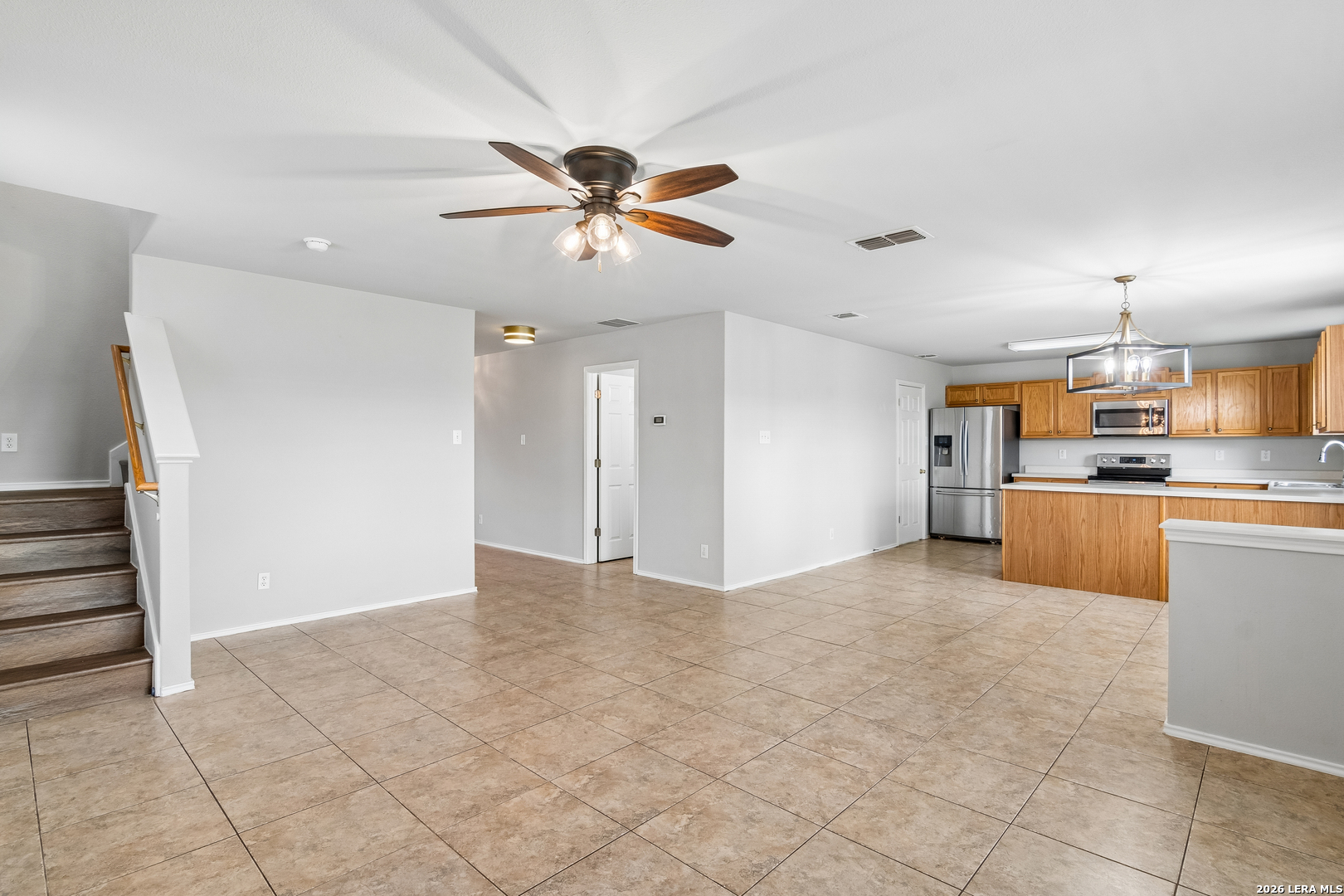514 Rattler Bluff San Antonio, TX 78251 - Photo 13 of 33