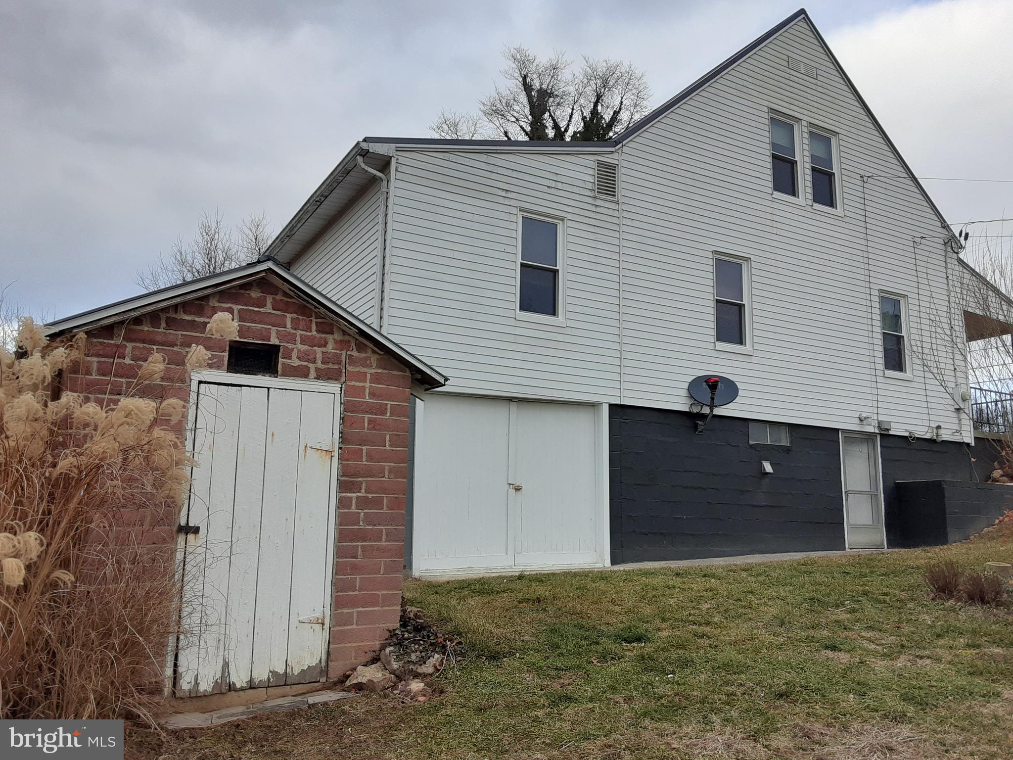 122 Loop Road Lewistown, PA 17044 - Photo 30 of 41 a view of a house with a yard