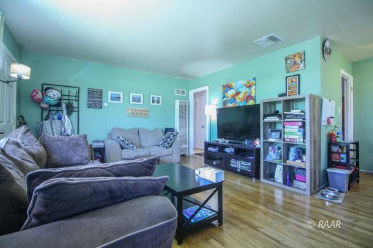 333 North Sanders Street Ridgecrest, CA 93555 - Photo 7 of 25