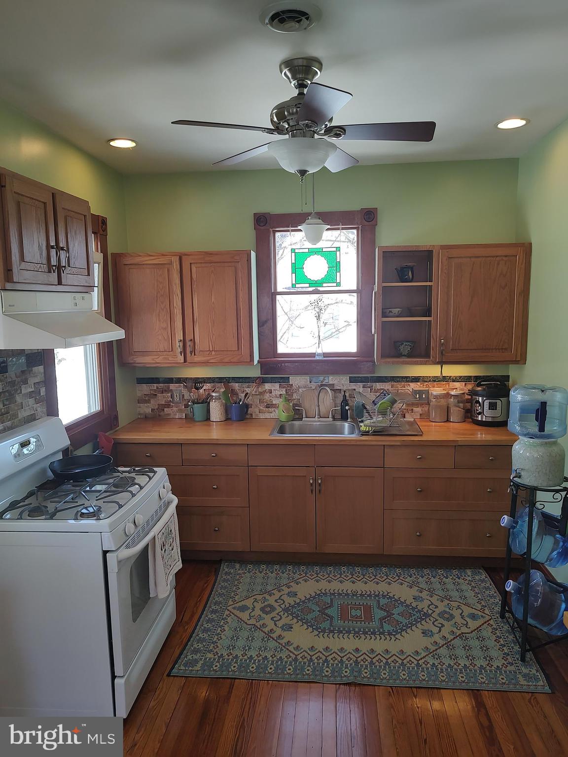 4908 Riverdale Road Riverdale, MD 20737 - Photo 3 of 21