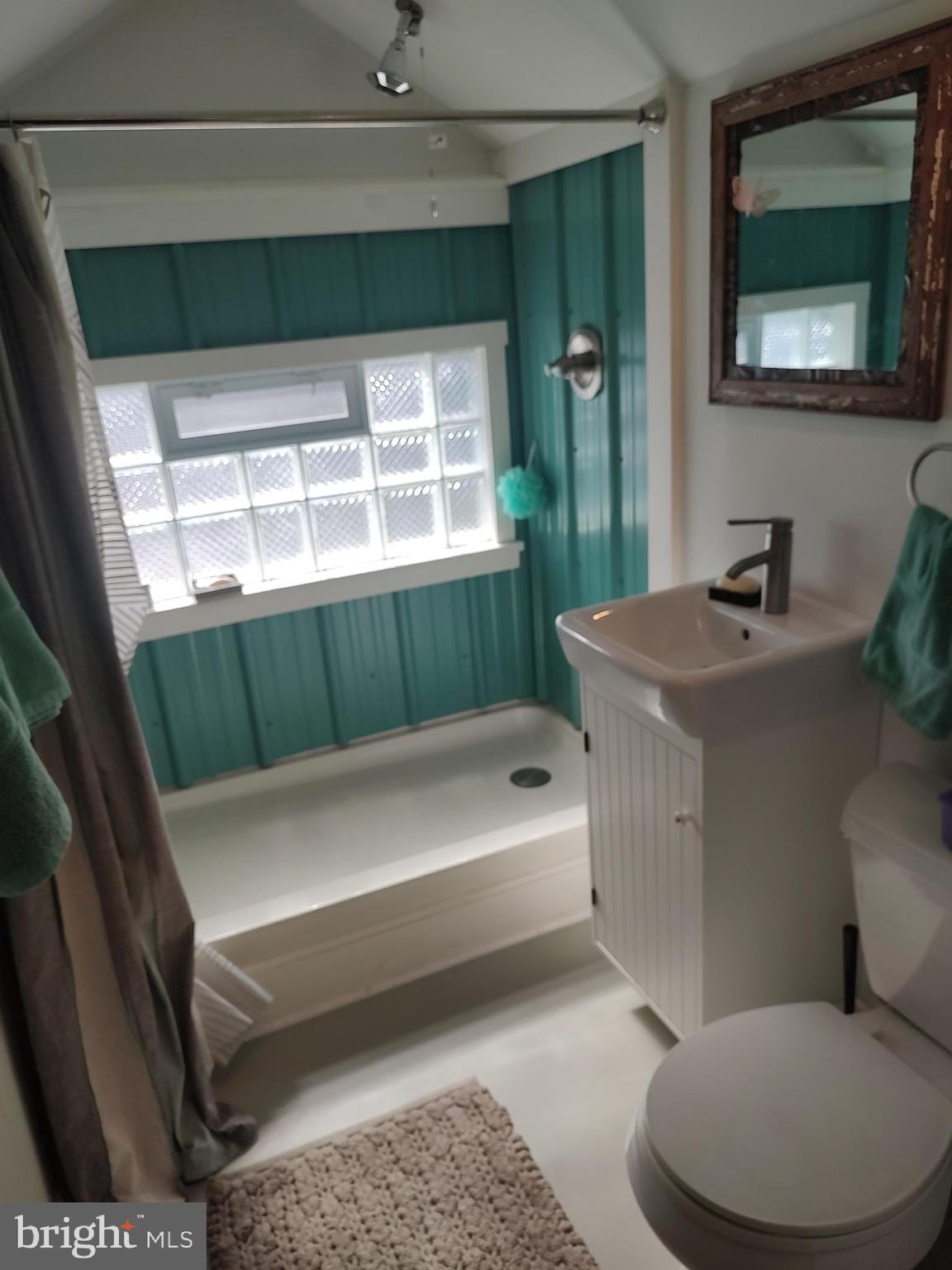 4908 Riverdale Road Riverdale, MD 20737 - Photo 7 of 21