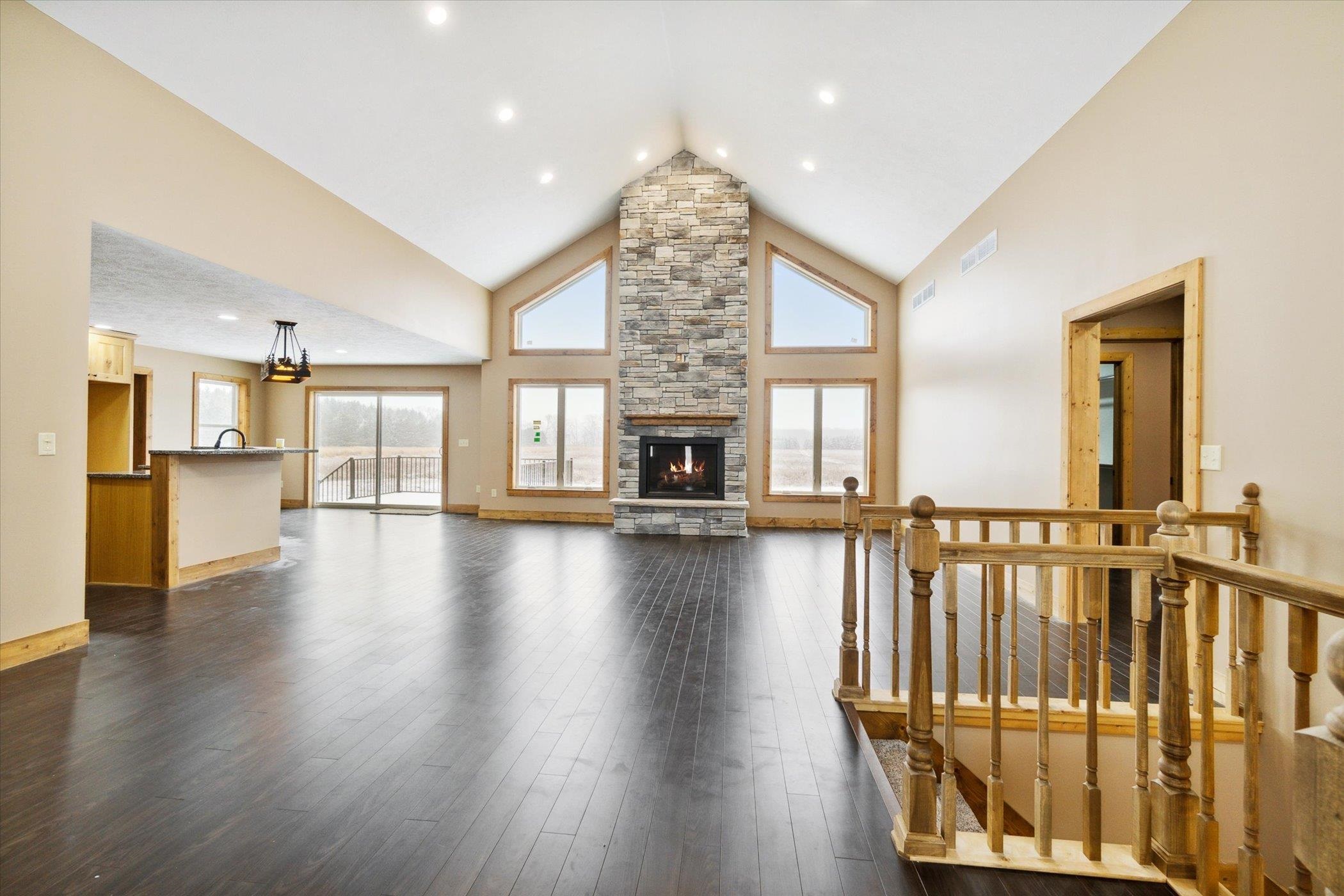 790 East Beard Road Perry, MI 48872 - Photo 8 of 54 50096280-7.JPG