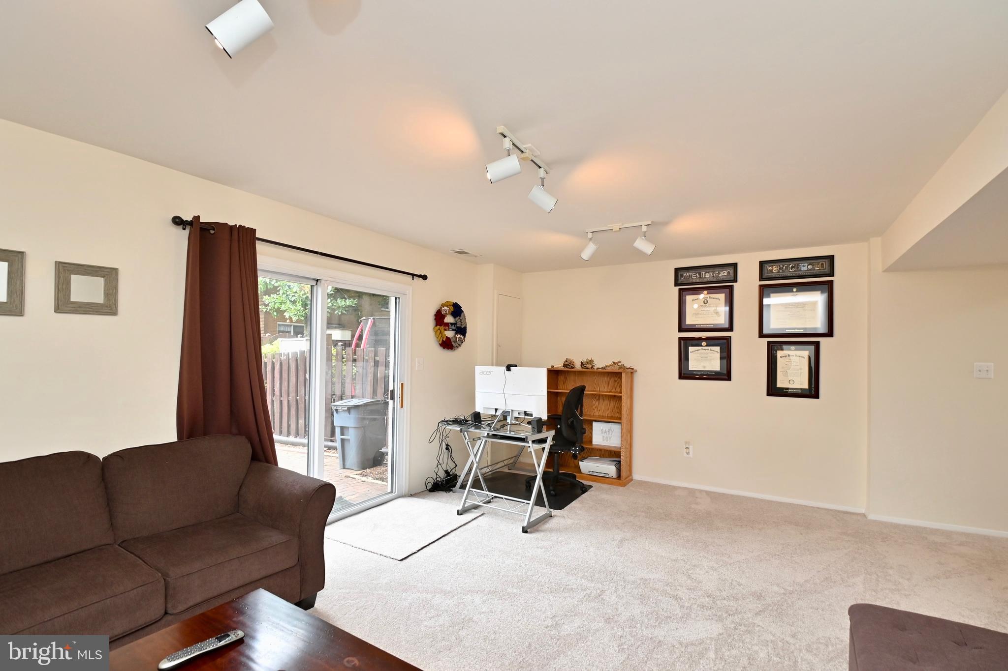 8403 Thompson Road Annandale, VA 22003 - Photo 25 of 30 Walkout to Patio