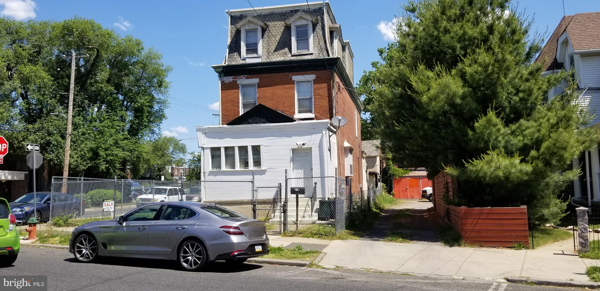 317 West Tabor Road Philadelphia, PA 19120 - Photo 9 of 11 Gallery Image 9