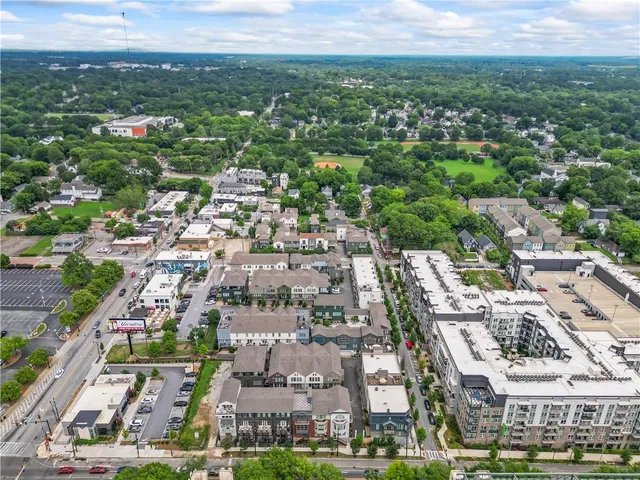 $2,695 | 658 Bull Street Southeast, Atlanta, GA 30315