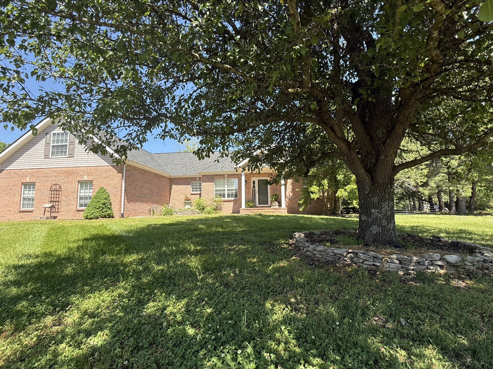 2118 Sue Lane Spring Hill, TN 37174 - Photo 2 of 14