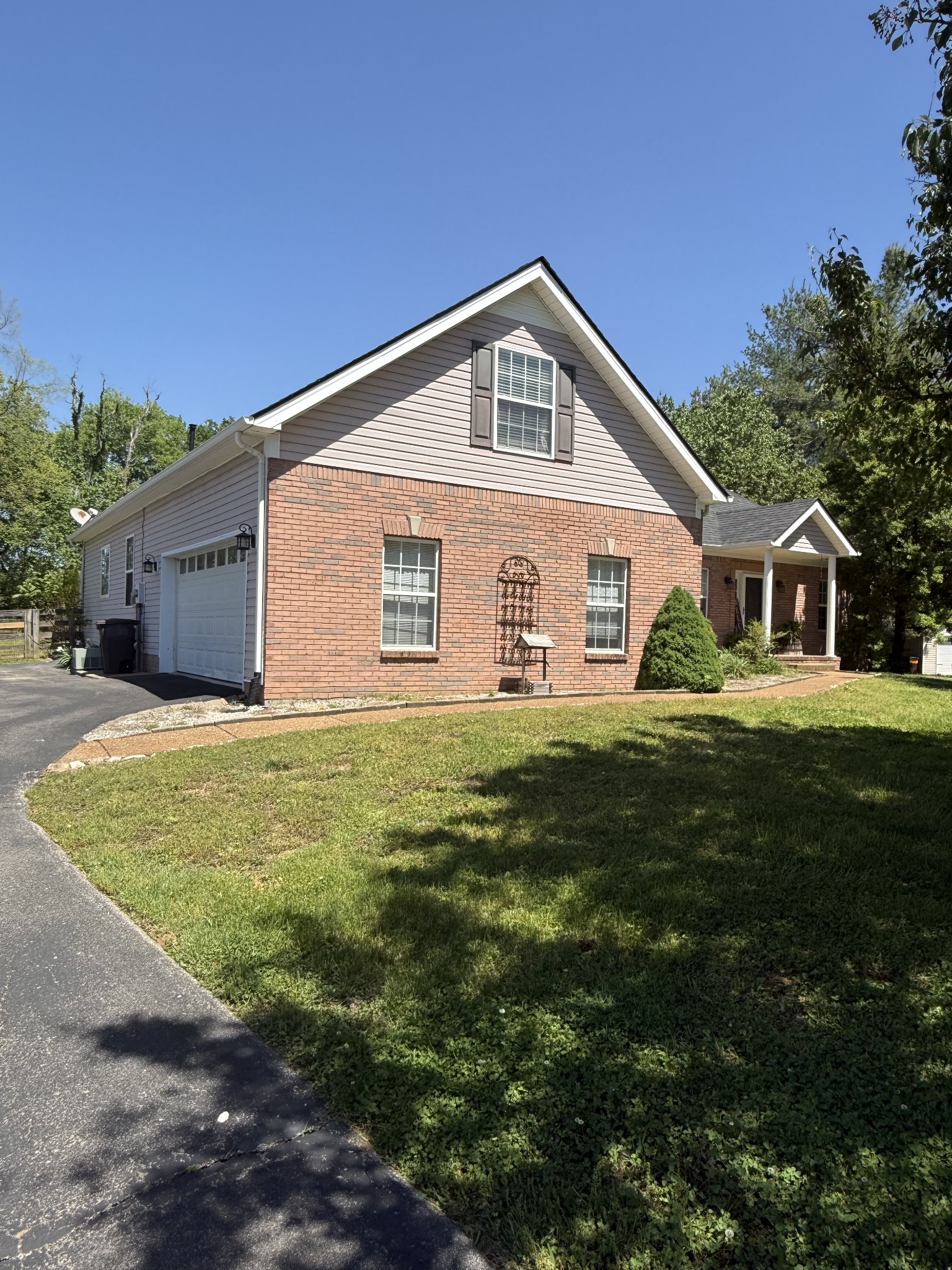 2118 Sue Lane Spring Hill, TN 37174 - Photo 3 of 14