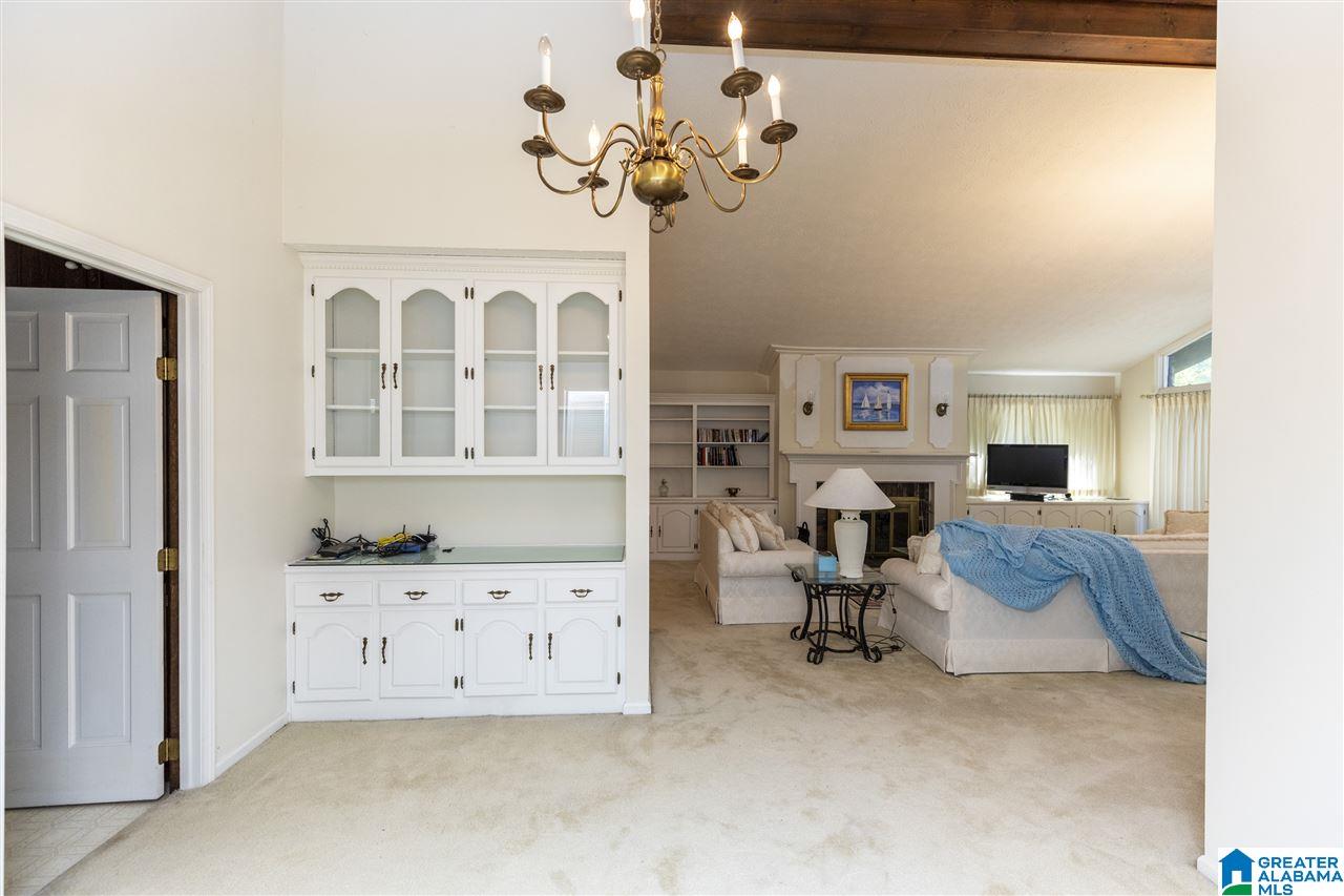 647 Ridgeway Circle Talladega, AL 35160 - Photo 18 of 48