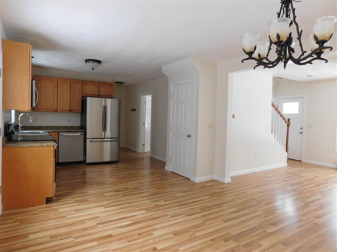 197 Garney Road Brookfield, NH 03872 - Photo 14 of 35