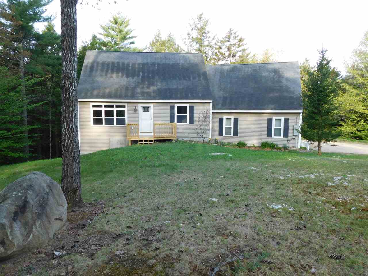 197 Garney Road Brookfield, NH 03872 - Photo 33 of 35