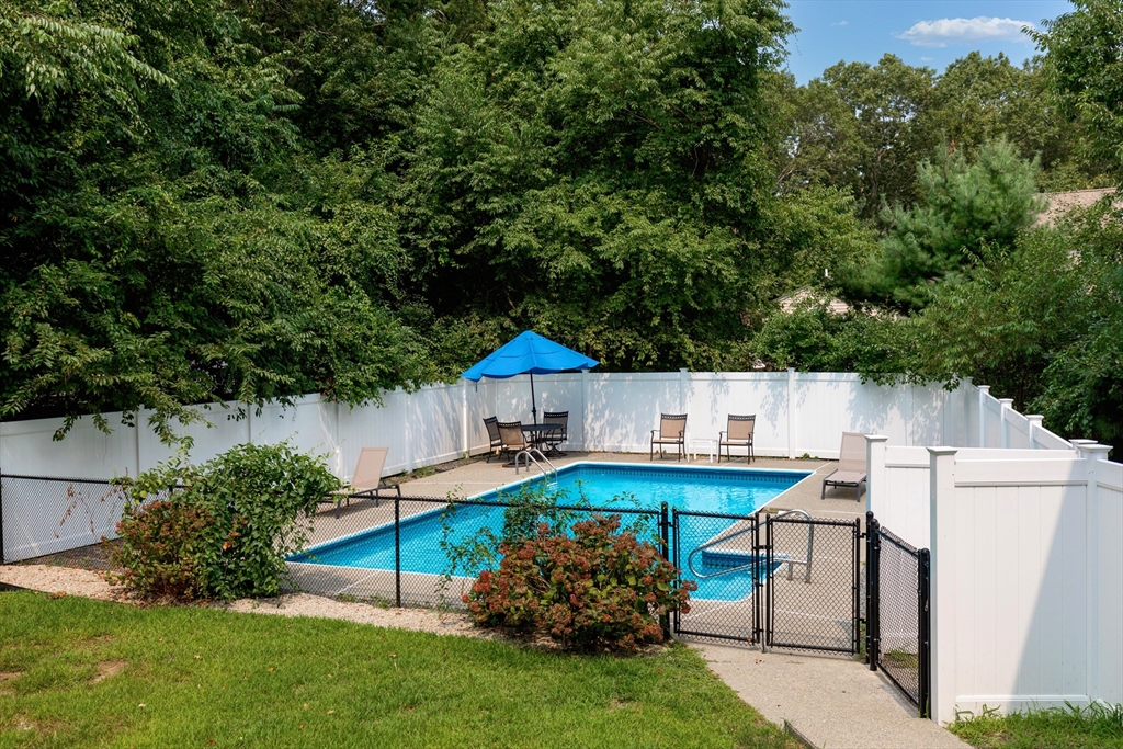 36 Plantation Road Plymouth, MA 02360 - Photo 11 of 41 Gallery Image 11