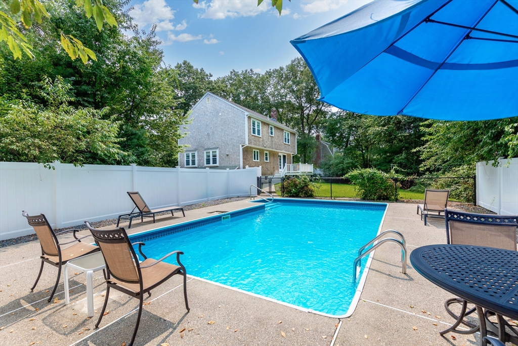 36 Plantation Road Plymouth, MA 02360 - Photo 12 of 41 Gallery Image 12