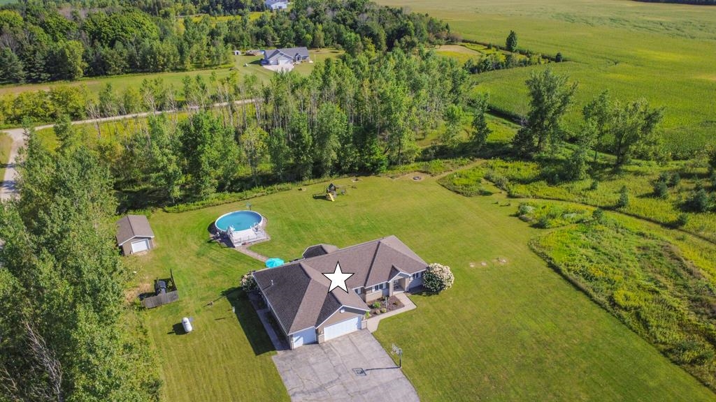 W2182 County Road South Pulaski, WI 54162 - Photo 73 of 75 Gallery Image 73