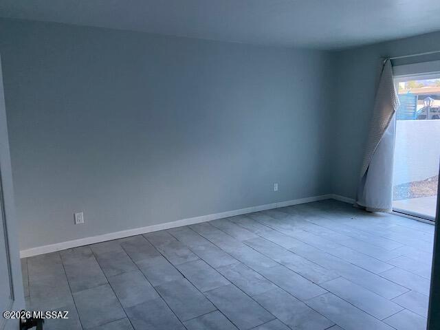 600 East River Road, Unit C Tucson, AZ 85704 - Photo 6 of 11 master bedroom