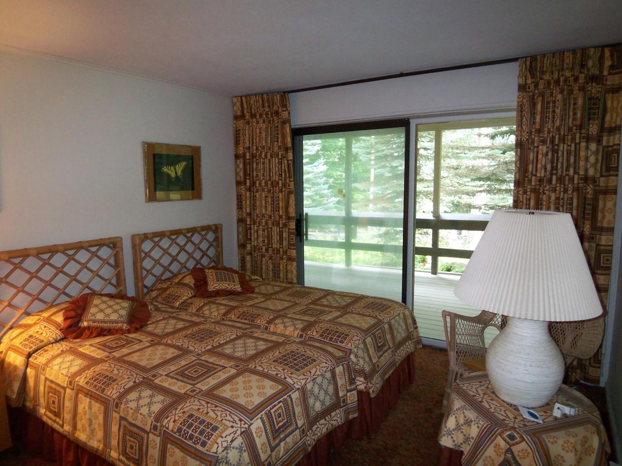 512 Selig Road Pocono Lake, PA 18347 - Photo 7 of 10 Bedroom