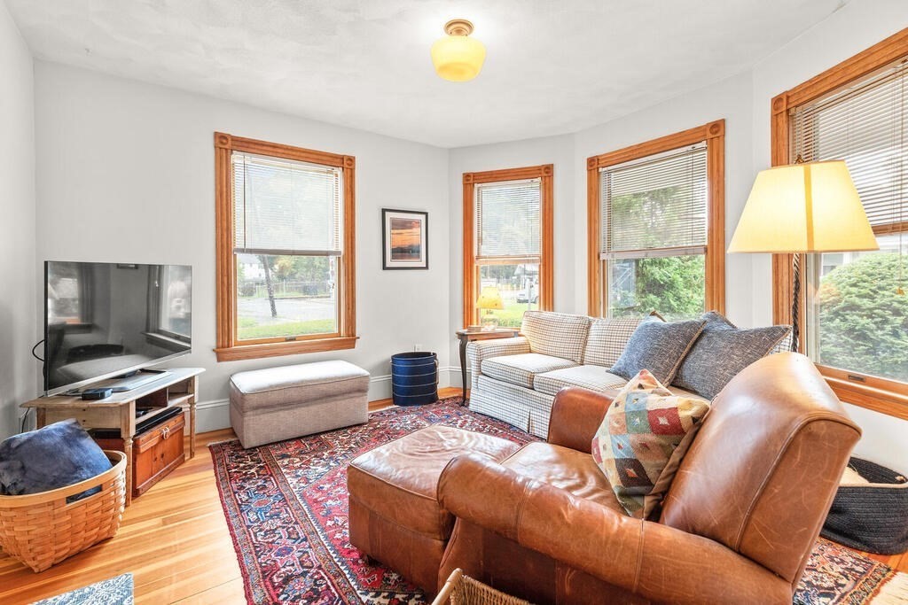 14 Spring Street, Unit 2 Beverly, MA 01915 - Photo 12 of 30 Gallery Image 12