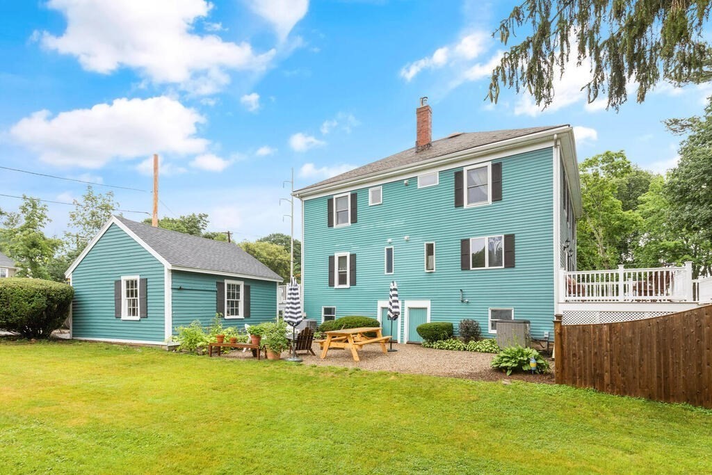 14 Spring Street, Unit 2 Beverly, MA 01915 - Photo 27 of 30 Gallery Image 27