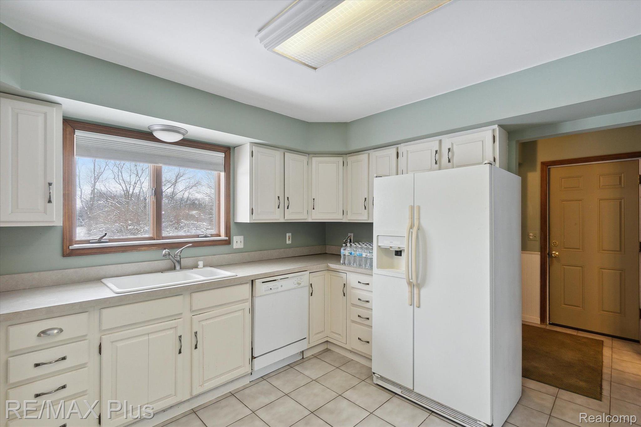 3060 South Lapeer Road Metamora, MI 48455 - Photo 11 of 81 Gallery Image 11