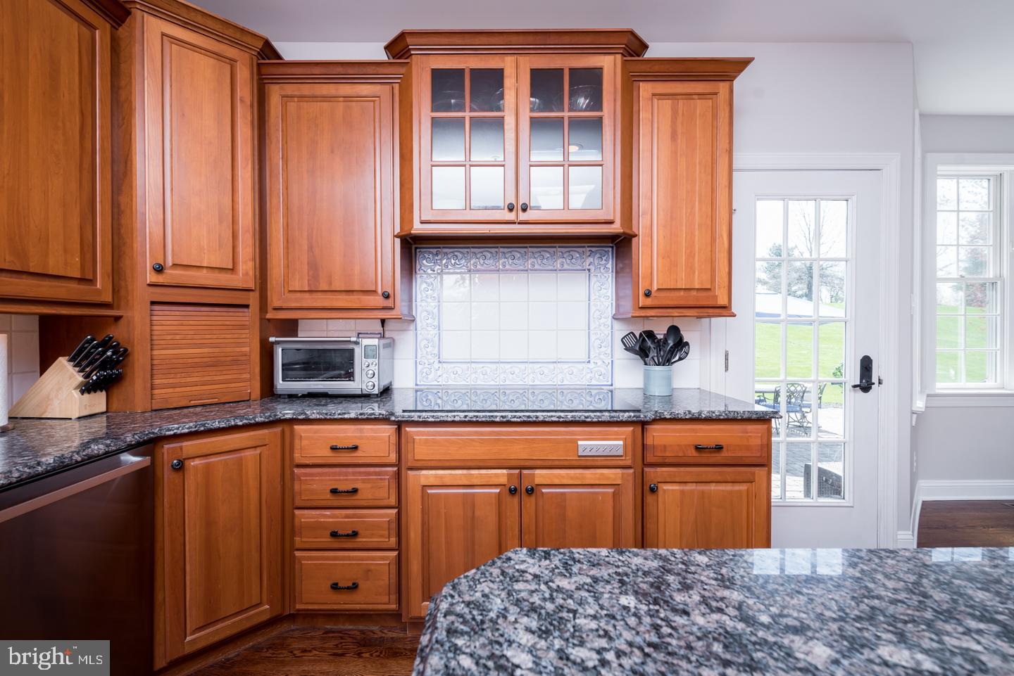 3745 Secondwoods Road Doylestown, PA 18902 - Photo 23 of 75 Granite Counters & Signature Hardwood Cabinets