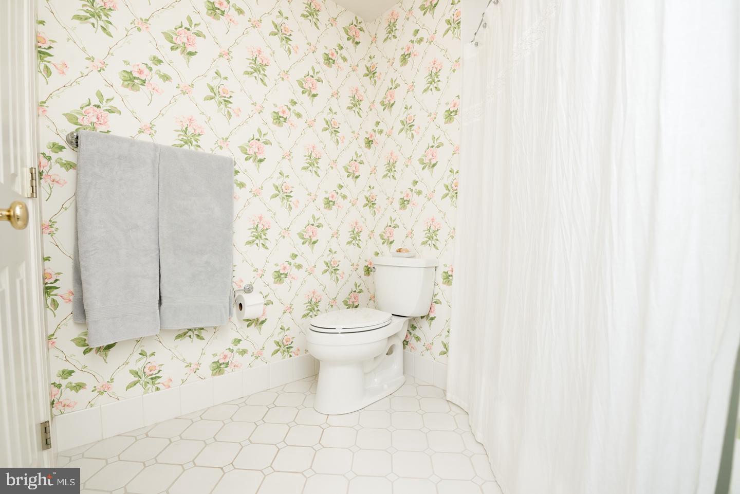 3745 Secondwoods Road Doylestown, PA 18902 - Photo 60 of 75 En Suite for Bedroom 4