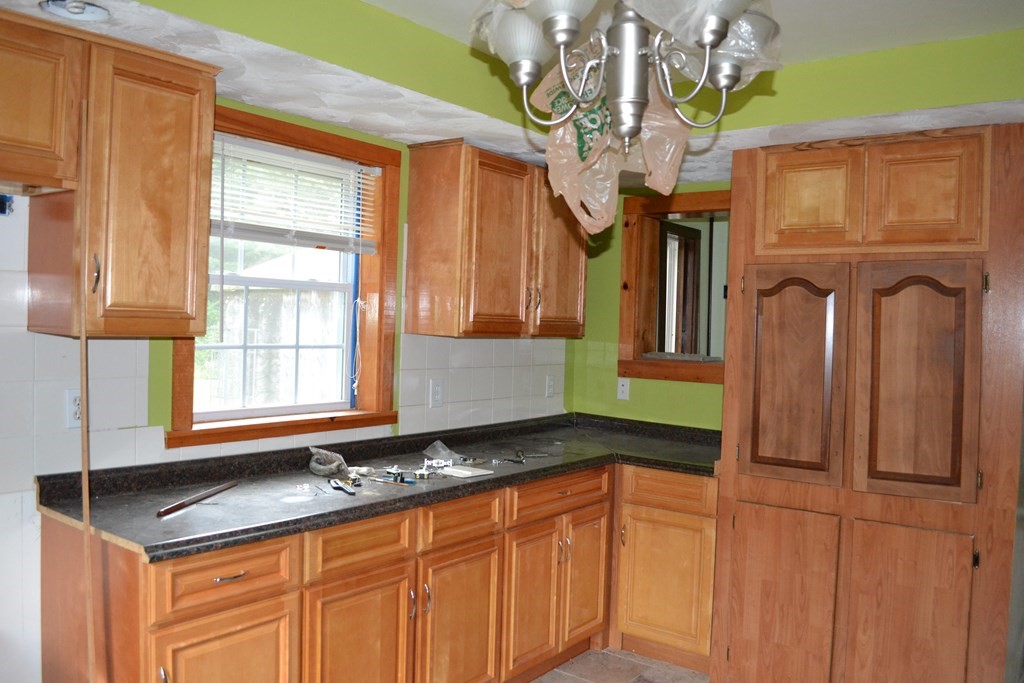 36 Campbell Street Rutland, MA 01543 - Photo 11 of 40 Gallery Image 11
