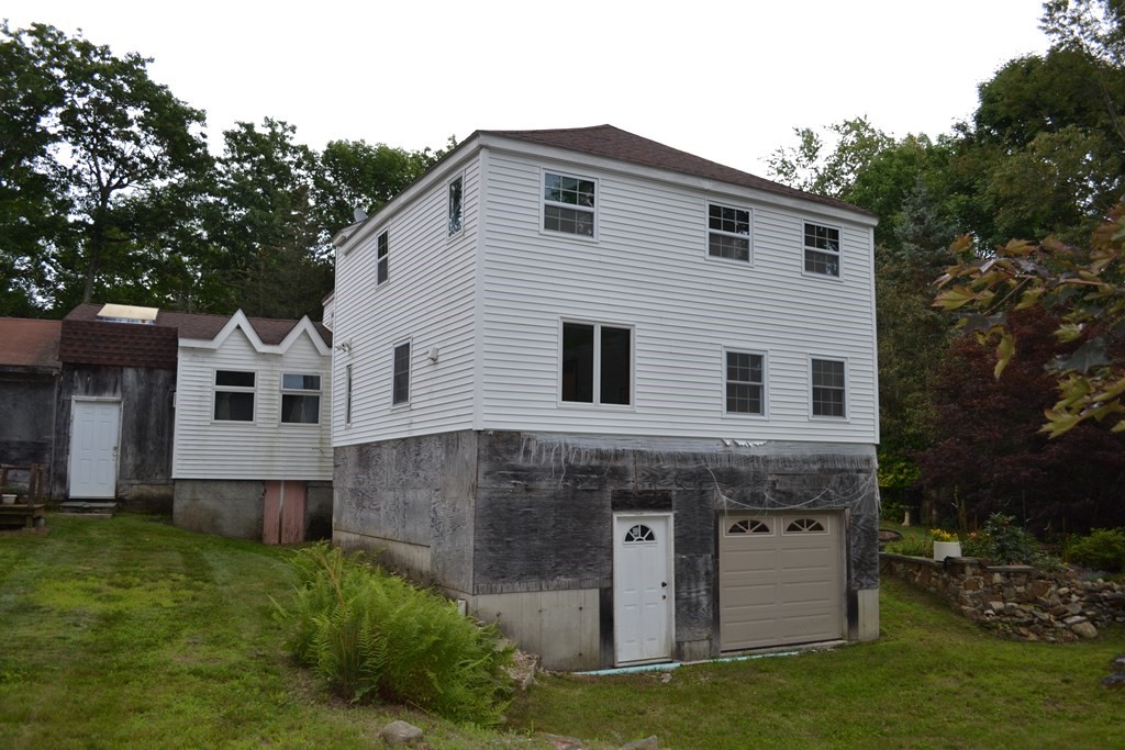 36 Campbell Street Rutland, MA 01543 - Photo 2 of 40 Gallery Image 2