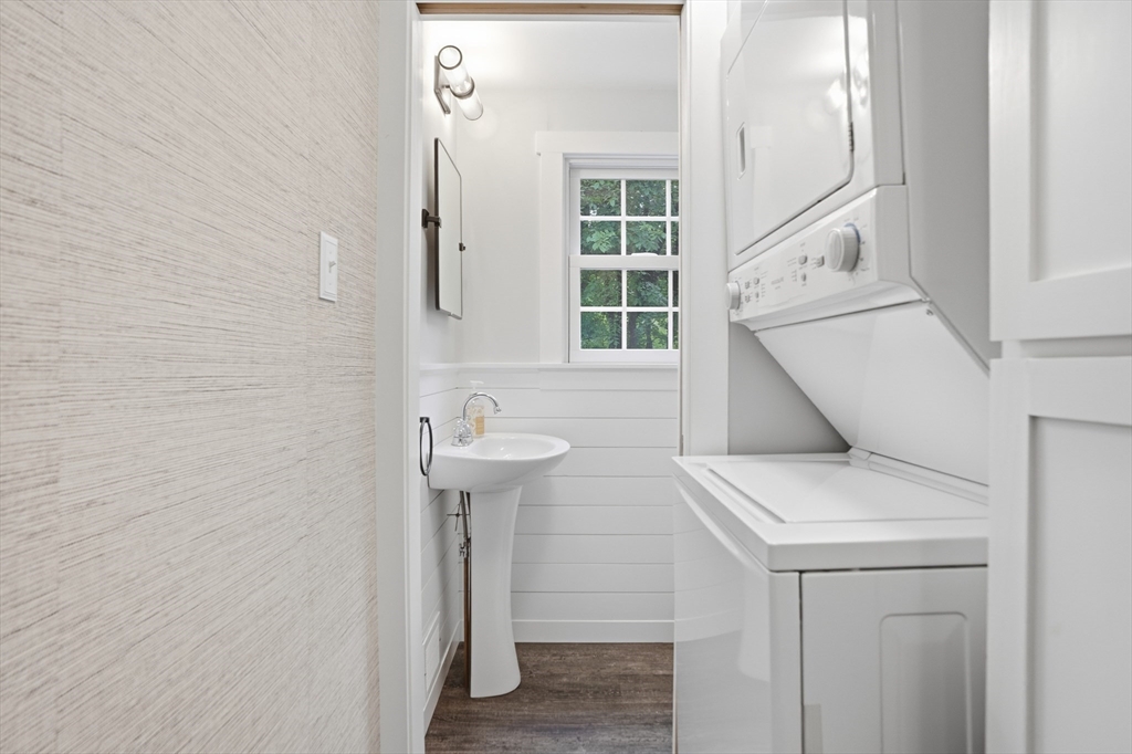 24 Prospect Road Andover, MA 01810 - Photo 15 of 26 Gallery Image 15