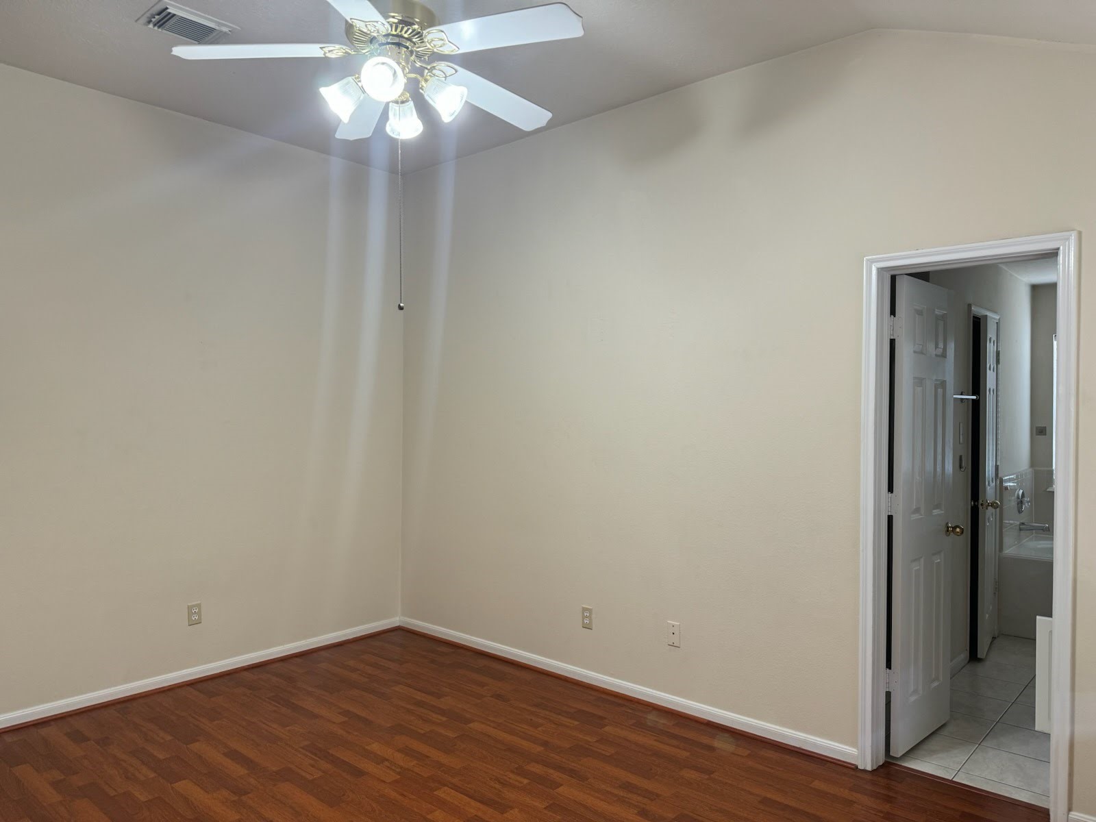 11007 Indus Street Houston, TX 77089 - Photo 10 of 19 Gallery Image 10