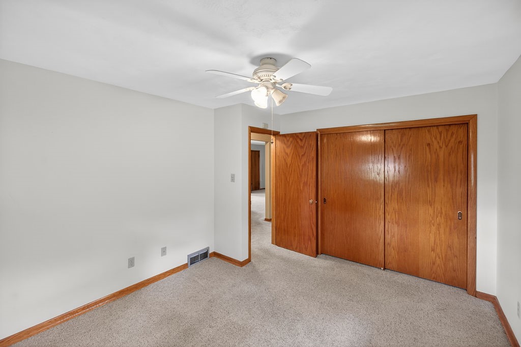 112 South Shores Drive Decatur, IL 62521 - Photo 20 of 31 Gallery Image 20