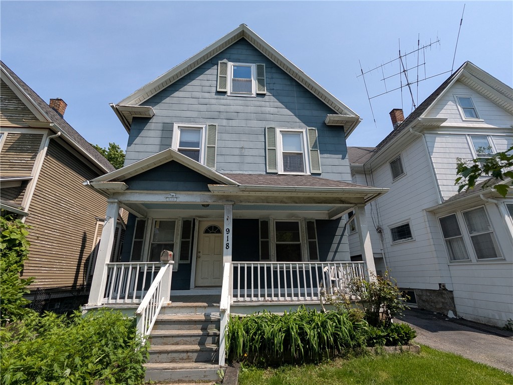 918 South Goodman St  