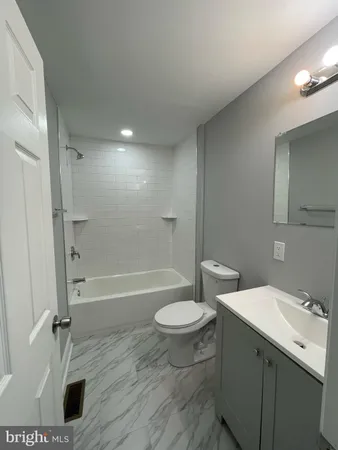 $2,295 | 1927 East Lafayette Avenue, Baltimore, MD 21213